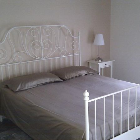 Antica Dimora Naples Bed and Breakfast Kamer foto
